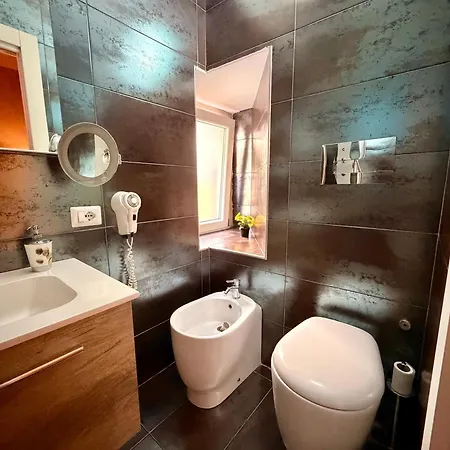 فندق مبيت وإفطار White House 3*