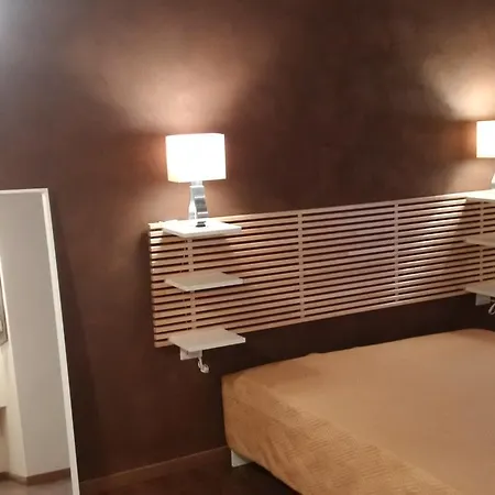 White House Bed & Breakfast