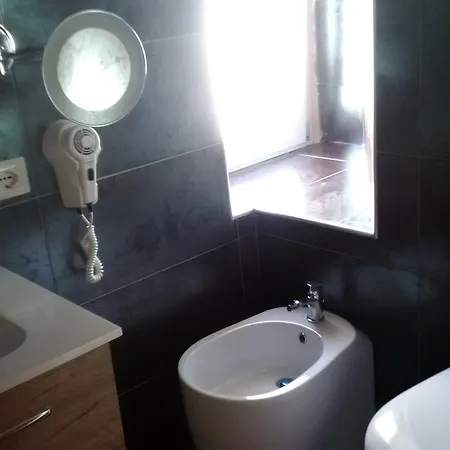 White House 4* Trani